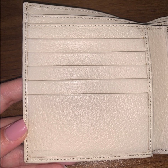 Gucci abbey bifold wallet - Picture 9 of 12